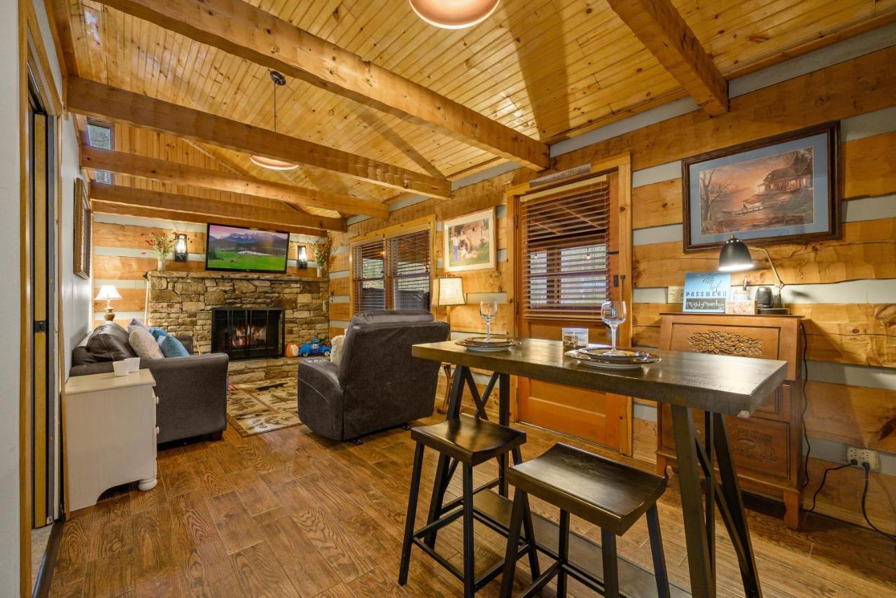 Вилла The Robins Nest With Hot Tub Пиджен-Фордж Экстерьер фото